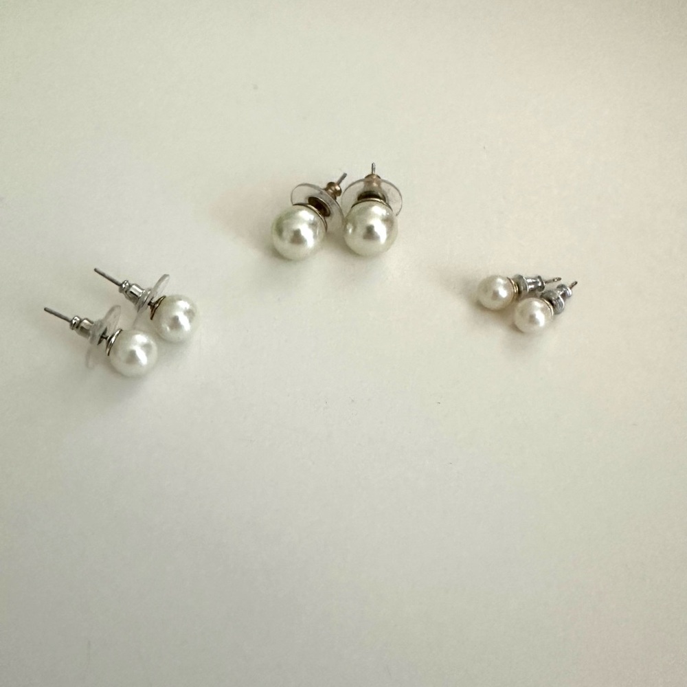Miscellaneous Fake Pearl Earings